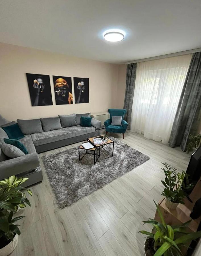 Smile Apartment
